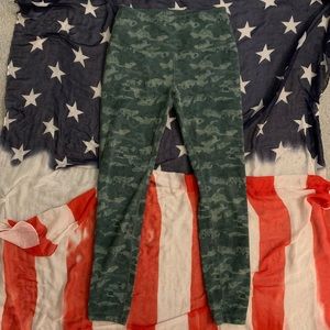 *REEBOK* Camouflage Leggings